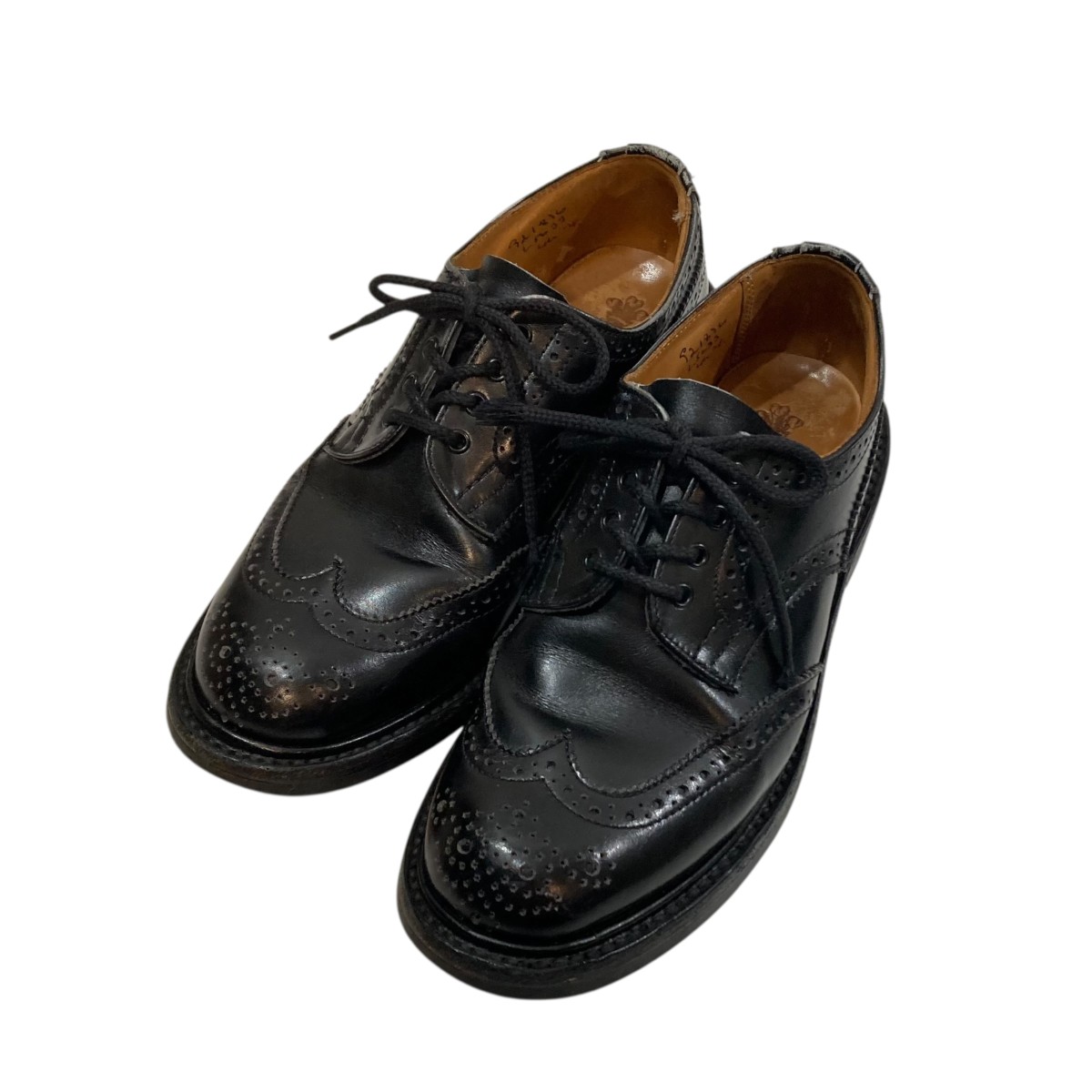【中古】 Tricker’s レザーシューズ ブラック サイズ：4 【価格見直し】
