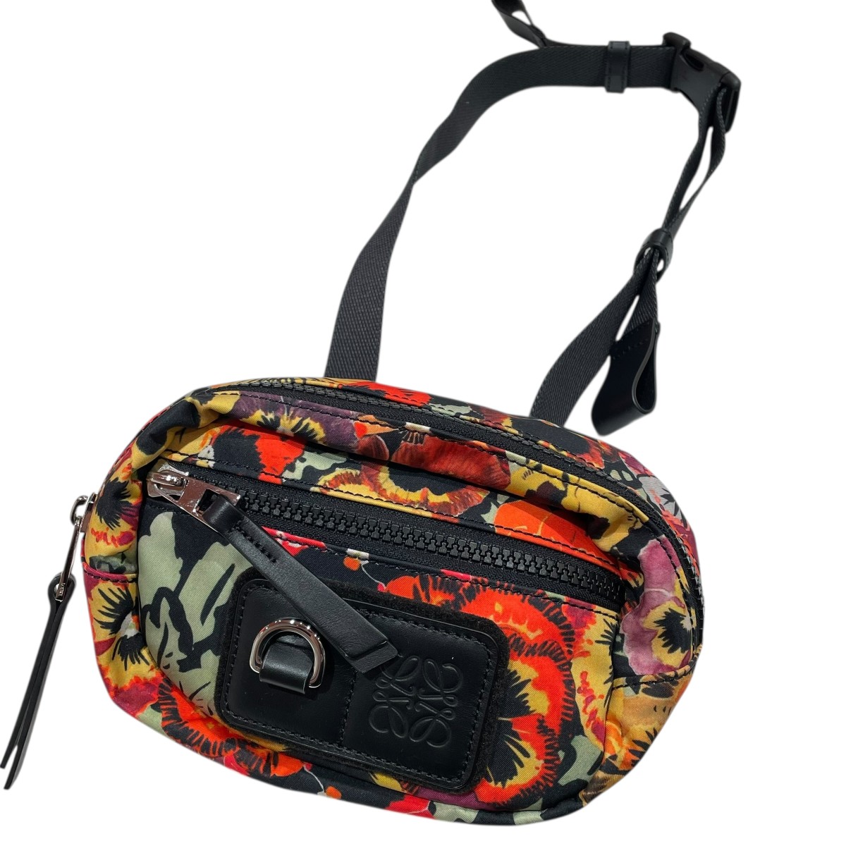【中古】LOEWE パンジーラウンドバムバッグ ショルダーバッグ 702118 マルチ色合い 【210126】（ロエベ）