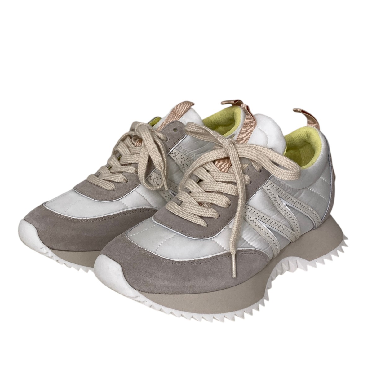 【中古】 MONCLER　 PACEY スニーカー 4M00140 ホワイト サイズ：39(24.5cm相当） 【090226】（モンクレール）