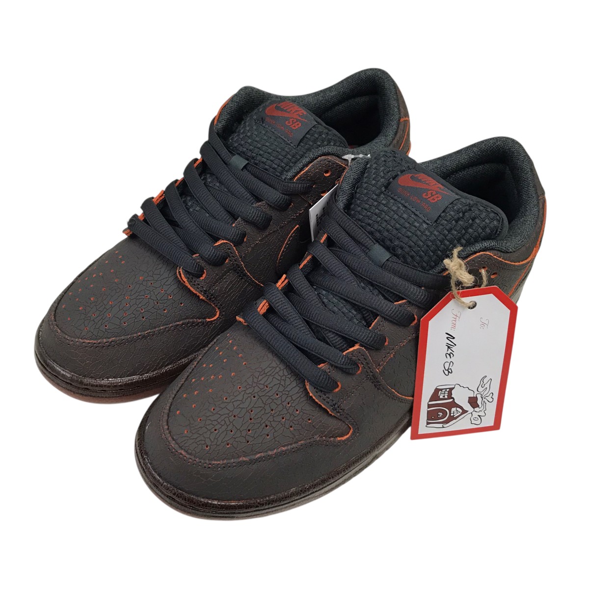 【中古】\u003cBR\u003eNIKE SB\u003cBR\u003eDunk Low Pro Dark Smoke Grey and Black ローカットスニーカー 赤銅色 大きさ：29糎\u003cBR\u003e【通貨価値思いなおす】