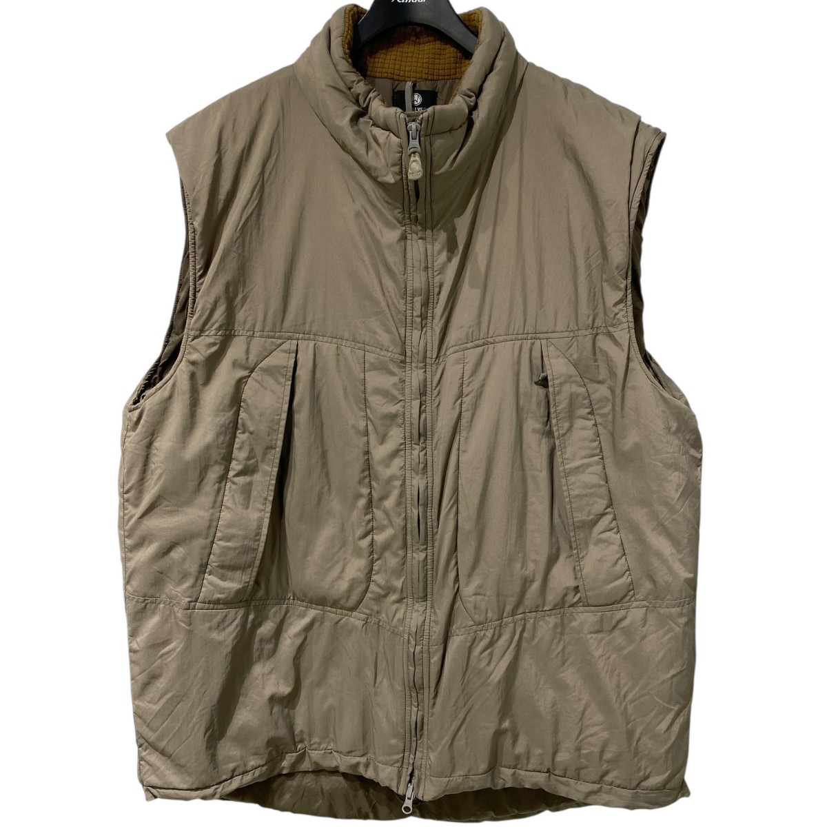 【中古】 HALYS　 SEKRI製PCU LEVEL7 VEST primaloft vestセクリ製プリマロフト中綿ベスト 8415-01-543-0401 カーキ サイズ：XL(オーバーサイズ) 【130226】（ハリーズ）
