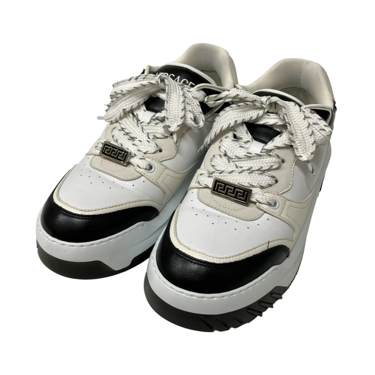 【中古】VERSACE オデュッセイアレザーシューズ スニーカー ホワイト×ブラック サイズ：43(約28-28.5cm) 【070326】（ヴェルサーチ）