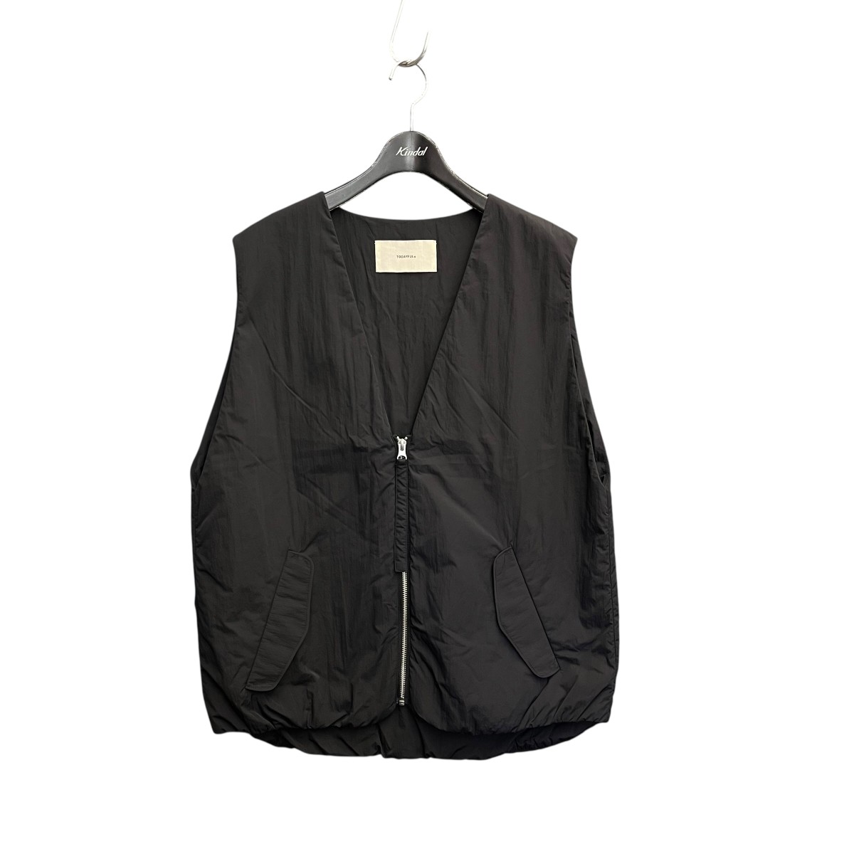 【中古】\u003cBR\u003eTODAYFUL\u003cBR\u003eVneck Nylon Vest ナイロン限りない 12410106 黒いこと 大いさ：F\u003cBR\u003e【必要経費思いなおす】 トップス-ベスト・ジレ
