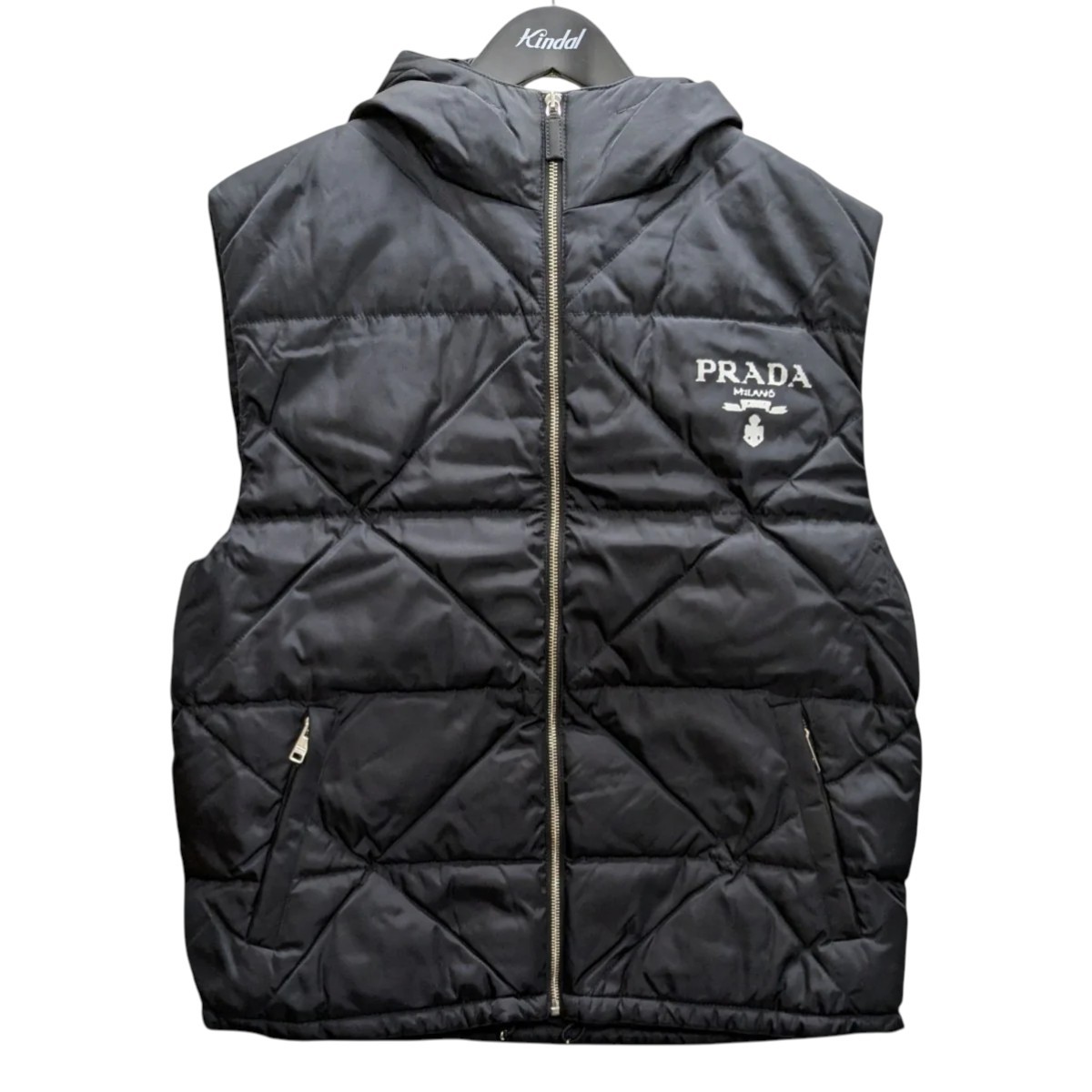 【中古】PRADA 落ちこむより良い SGB804 黒いこと 大きさ：M 【110326】（プラダ）