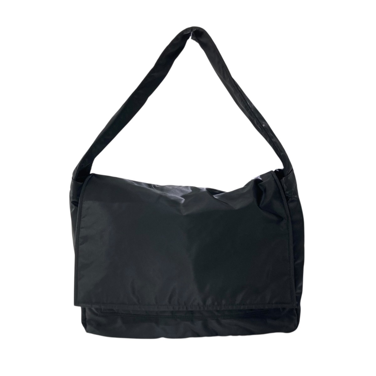【中古】 yorozu　 BEAMS別注 CO-TECH MANGA SHOULDER ショルダーバッグ ブラック 【210326】（ヨロズ）