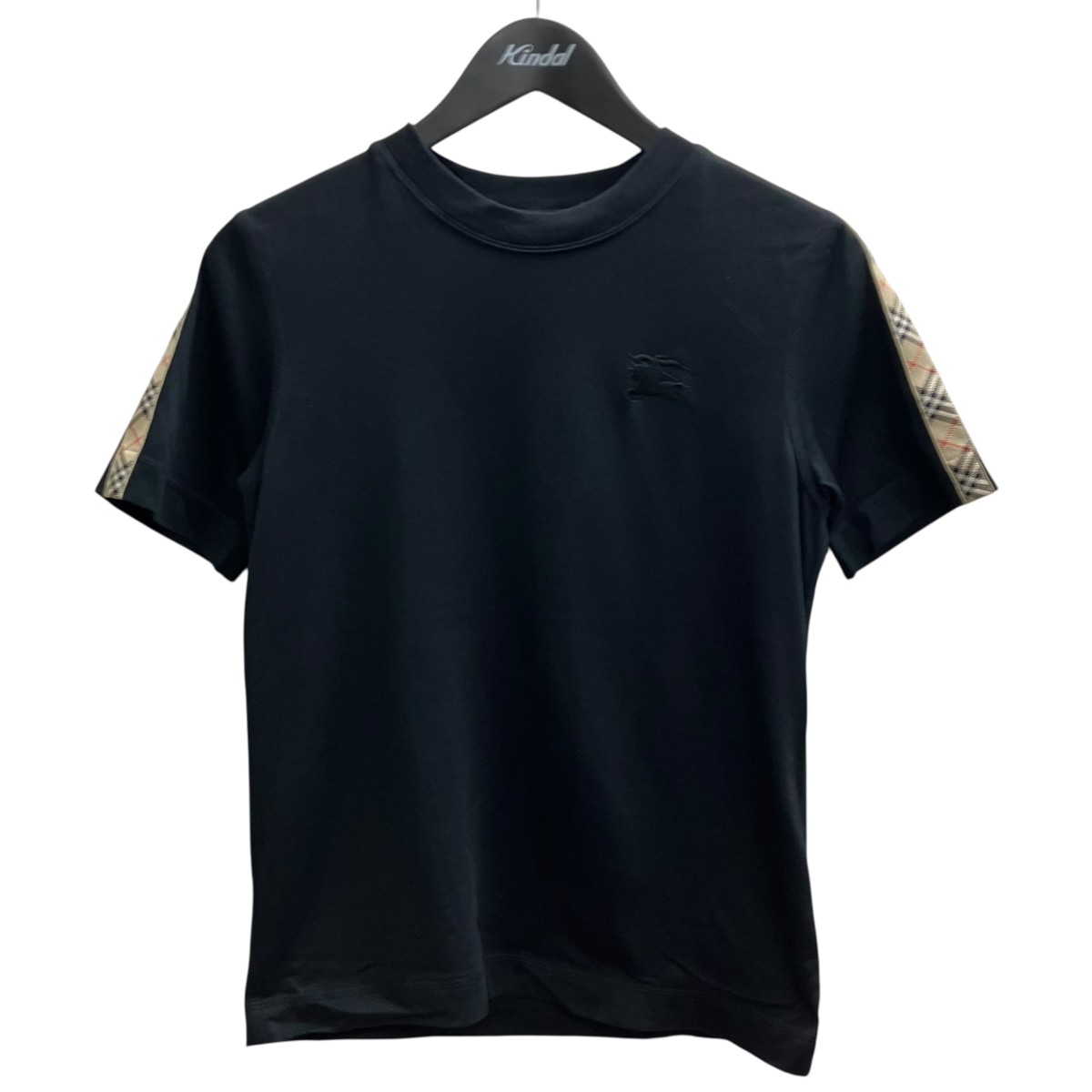 【中古】BURBERRY 胸ロゴタイプティーシャツ 黒いこと 大いさ：XS 【230326】（赤ちょうちんバリー） レディースファッション-トップス-Tシャツ・カットソー