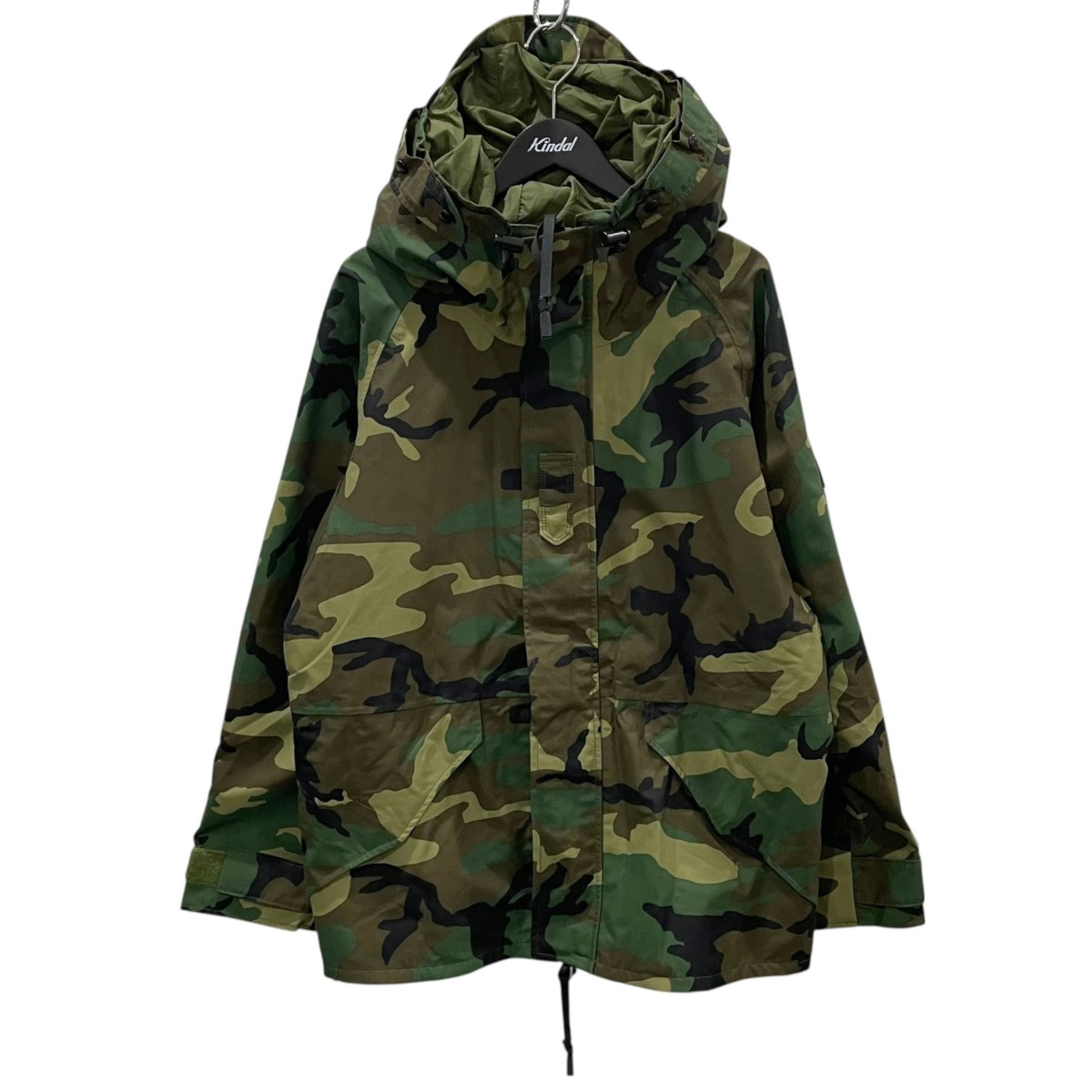 【中古】 US ARMY　 カモフラ柄ゴアテックスパーカー Parka， Cold Weather， Camouflage (Woodland) コールドウェザーパーカー 8415-01-228-1316 オリーブ・グリーン・ブラック サイズ：M 【240326】（ユーエスアーミー）