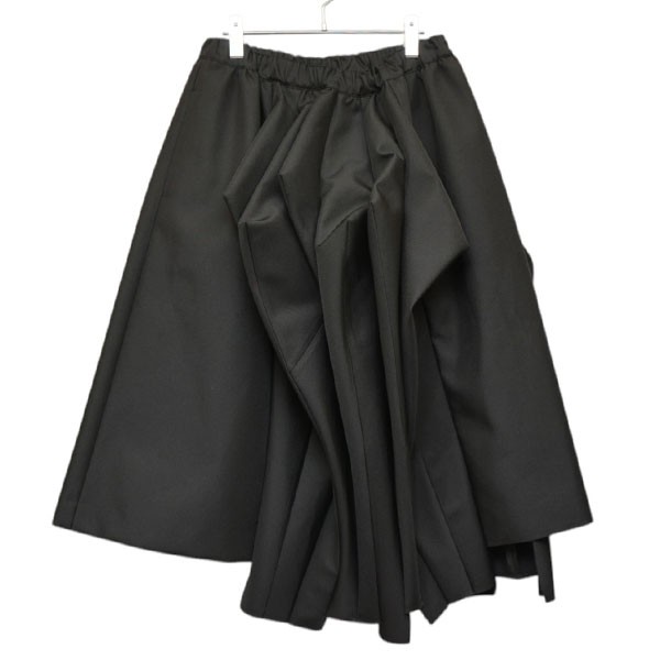 【中古】 COMME des GARCONS　 2025AW　エステル立体スカート　変形デザインスカート　GP-S001 ブラック サイズ：S 【010426】（コムデギャルソン）
