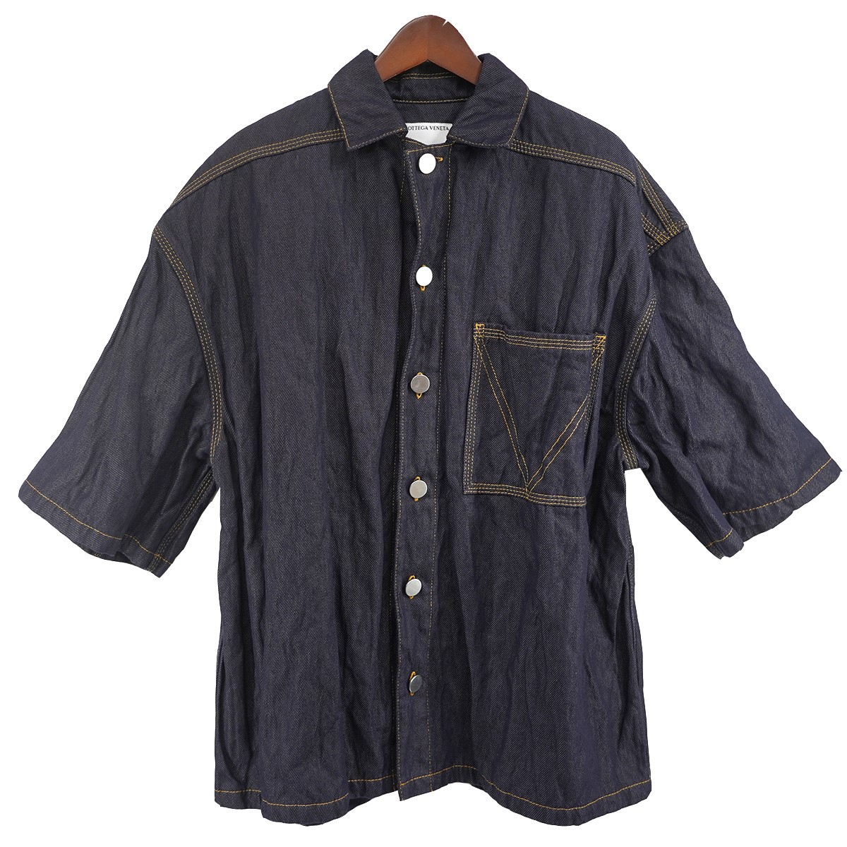 【中古】\u003cBR\u003eBOTTEGA VENETA\u003cBR\u003e22SS ダニエル・ロバート・エドワード・リー（Daniel Lee）期 Salon 03 Denim Twill Metal Button Shirt 産業 デニムツイル 金属元素名取り草 プルオーバー インディゴ 大きさ：44\u003cBR\u003e【通貨価値思いなおす】