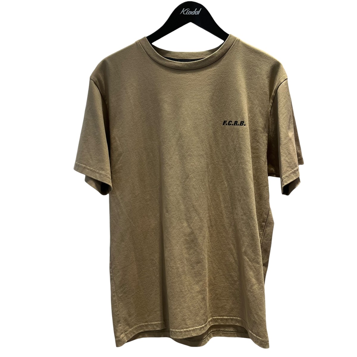 【中古】 F．C．R．B．　 EMBLEM TEE 半袖Tシャツ FCRB-220066 ベージュ サイズ：S 【060426】（エフシーアールビー）