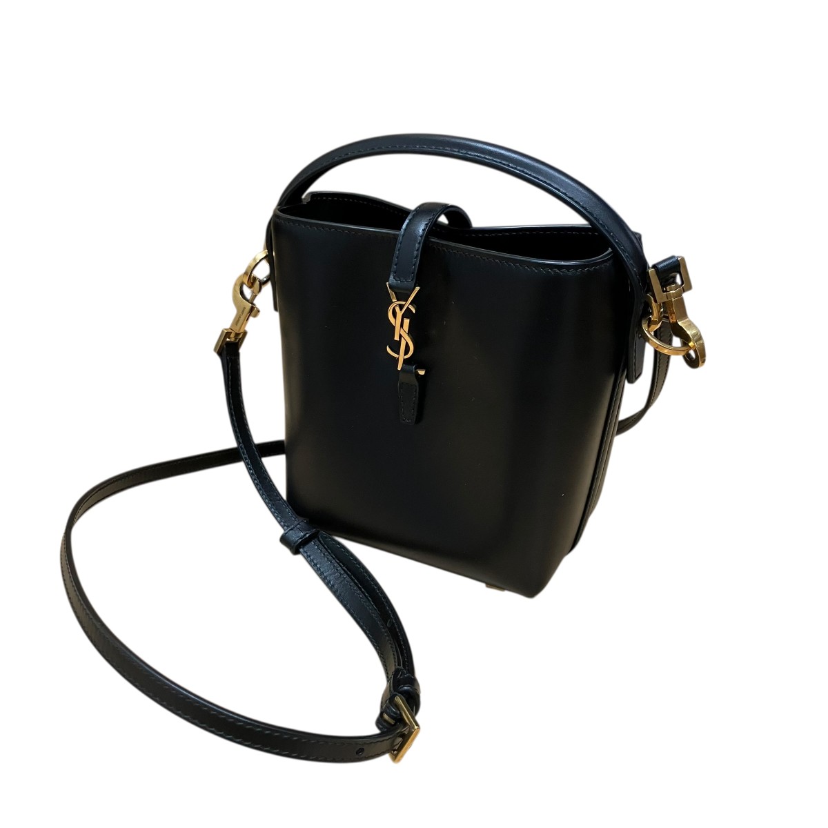 【中古】Saint Laurent Paris YSLロゴバケットショルダーバッグ 黒いこと 大きさ：- 【080426】（サンローランパリ）