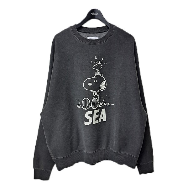 【中古】\u003cBR\u003eWIND AND SEA×PEANUTS\u003cBR\u003eSnoopy Pigment Crewneck Sweatshirt スヌーピースウェットトレーナー WDS-C-SMT-26-Q1-CS-05 薄墨色 大きさ：XL\u003cBR\u003e【通貨価値思いなおす】