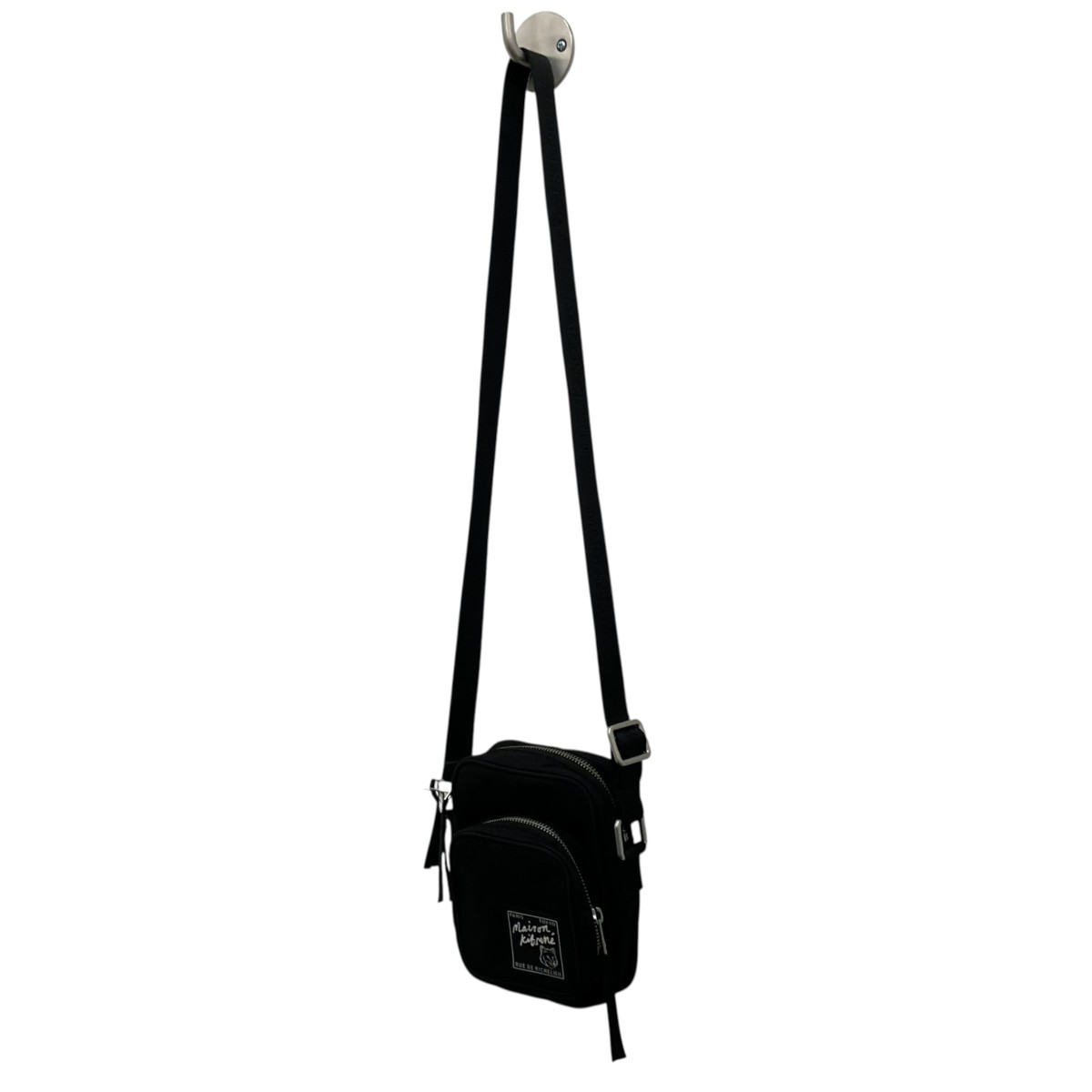 【中古】 MAISON KITSUNE　 クロスボディバッグ LM05165WQ1001 ブラック 【110426】（メゾンキツネ）