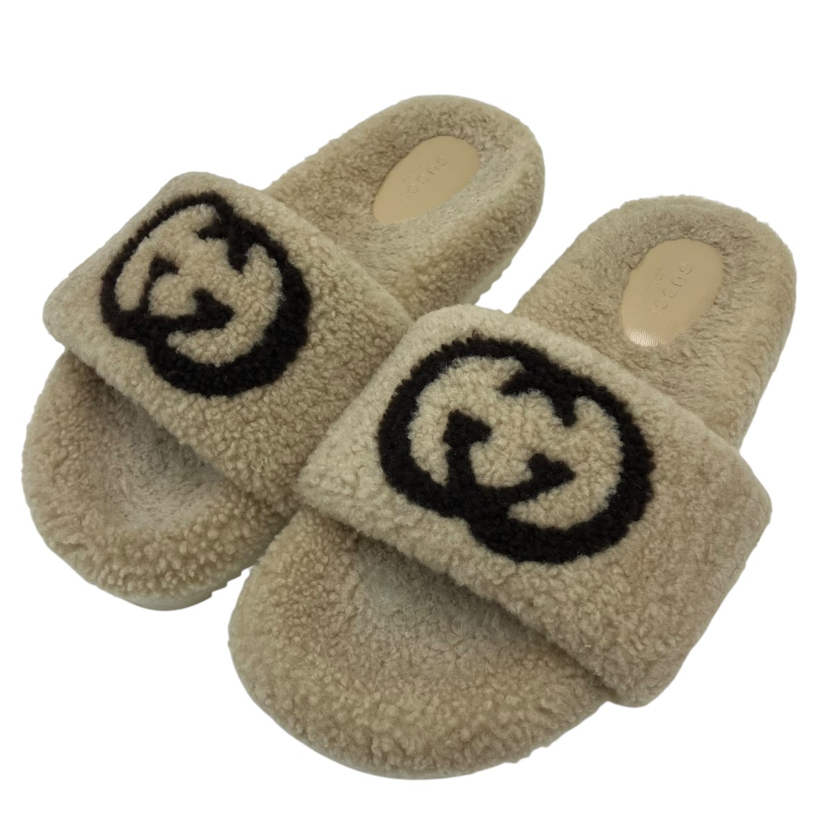 【中古】GUCCI インターロッキングG ボア サンダル ベージュ 大きさ：39 【300526】（グッチ）