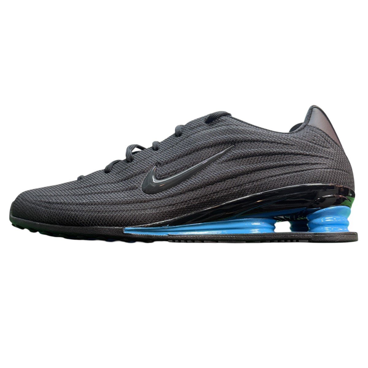 【中古】NIKE W SHOX Z Black／Blue Hero／Off Noir ／ショックス Z ／HQ7540-005 黒いこと×青色 大きさ：WMENS/US11/28糎 【120426】（ナイキ）