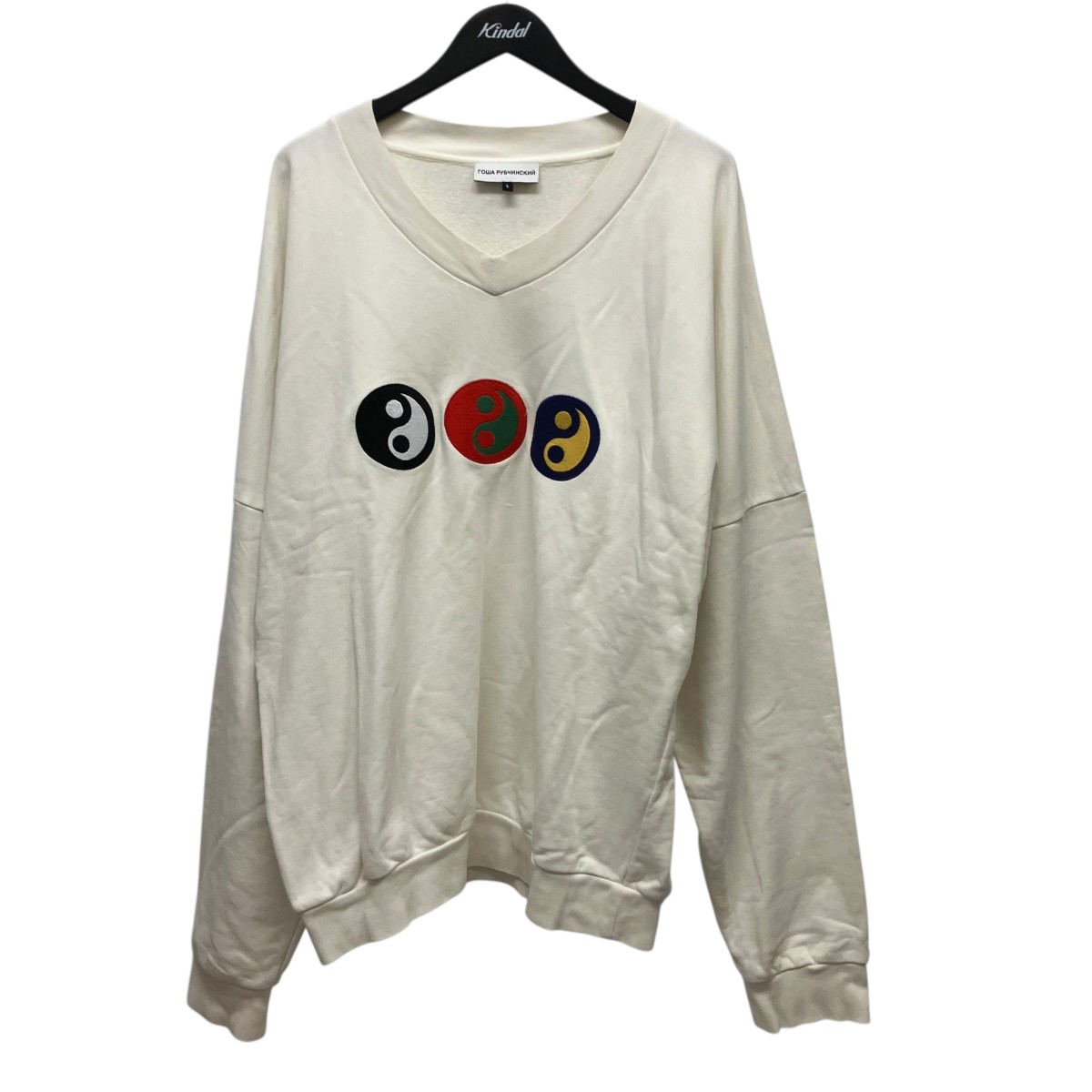 【中古】Gosha Rubchinskiy 陰陽紋章刺繍Vネックスウェット 白いこと 大きさ：L 【150426】（ゴーシャラブチンスキー）