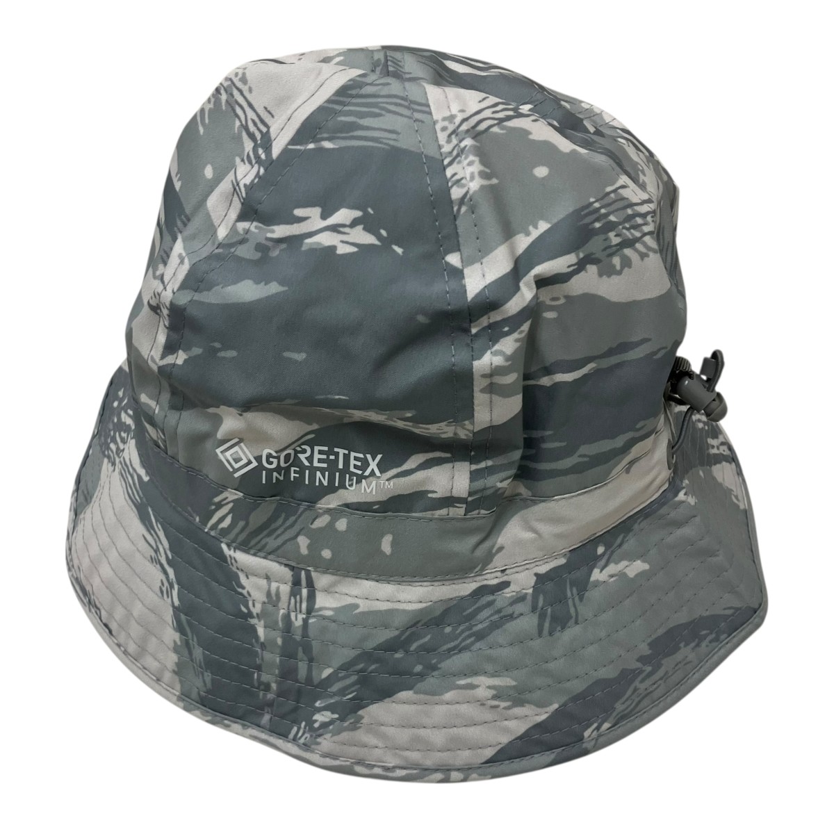 【中古】MONCLER&times;HYKEバケットハット グレー サイズ：M【価格見直し】｜ブランド古着のカインドオル