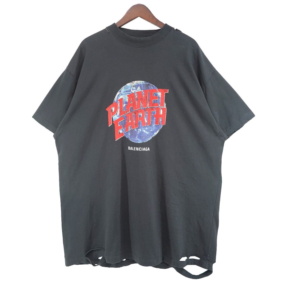 【中古】BALENCIAGA 24AW デムナ期 Planet Earth T-Shirt Oversized  ロゴタイプ Vintage ヴィンテージ 不都合 製作 厚地の外套大きさ プルオーバー ウォッシュドブラック(実物薄墨色調) 大きさ：UNISEX 2 【290426】（バレンシアガ）