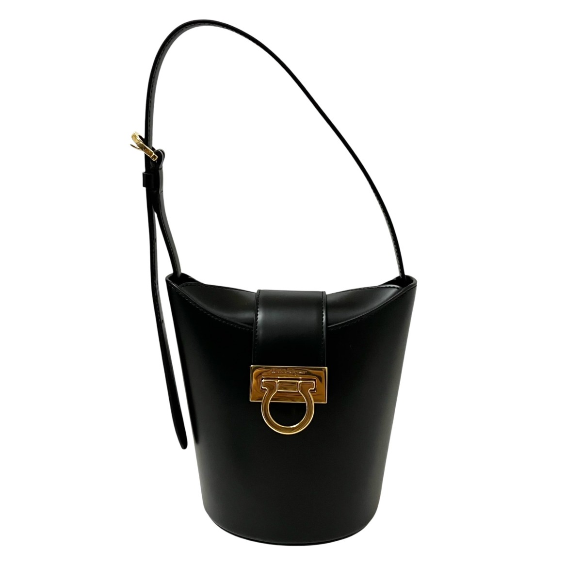 【中古】Salvatore Ferragamo TRIFOLIO SH SHOULDER BAG ハンドバック DH 21 1194 黒いこと 【010526】（サルヴァトーレフェラガモ）