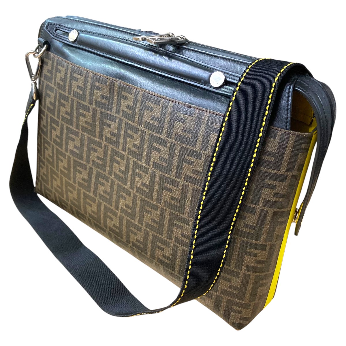【中古】FENDI 7VA458 ズッカ柄ショルダーバッグ ブラウン 【030526】（フェンディ）