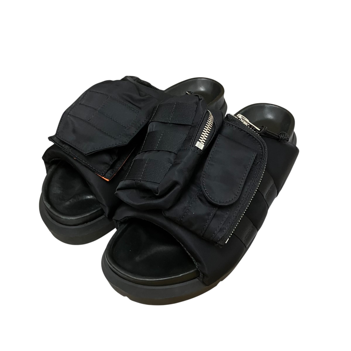 【中古】sacai 24SS 合財袋付き添い人横すべりサンダル 24-03383M 黒いこと 大いさ：43 【140526】（サカイ）