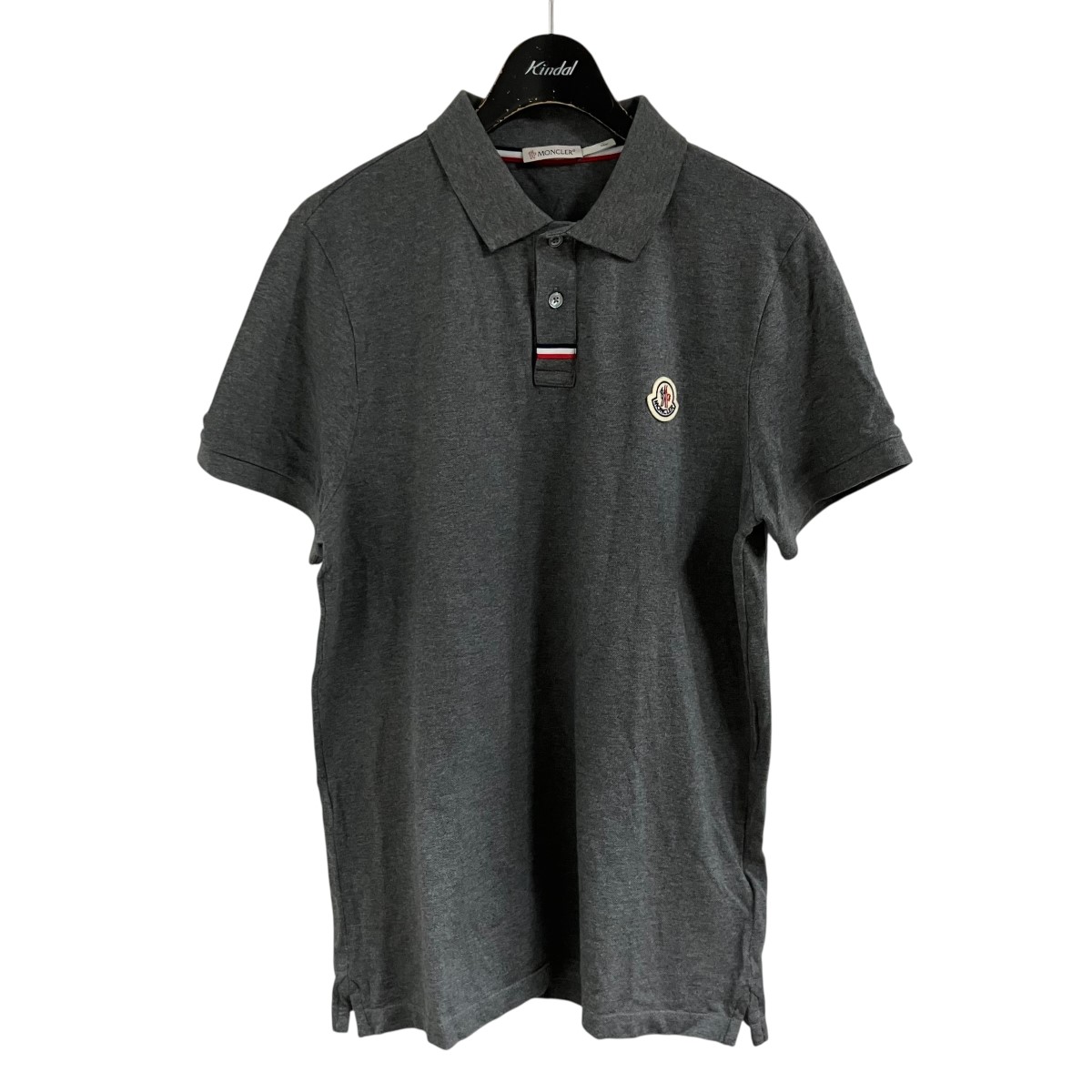 【中古】MONCLER　ロゴパッチポロシャツ グレー サイズ：M 【150526】（モンクレール）｜ブランド古着のカインドオル