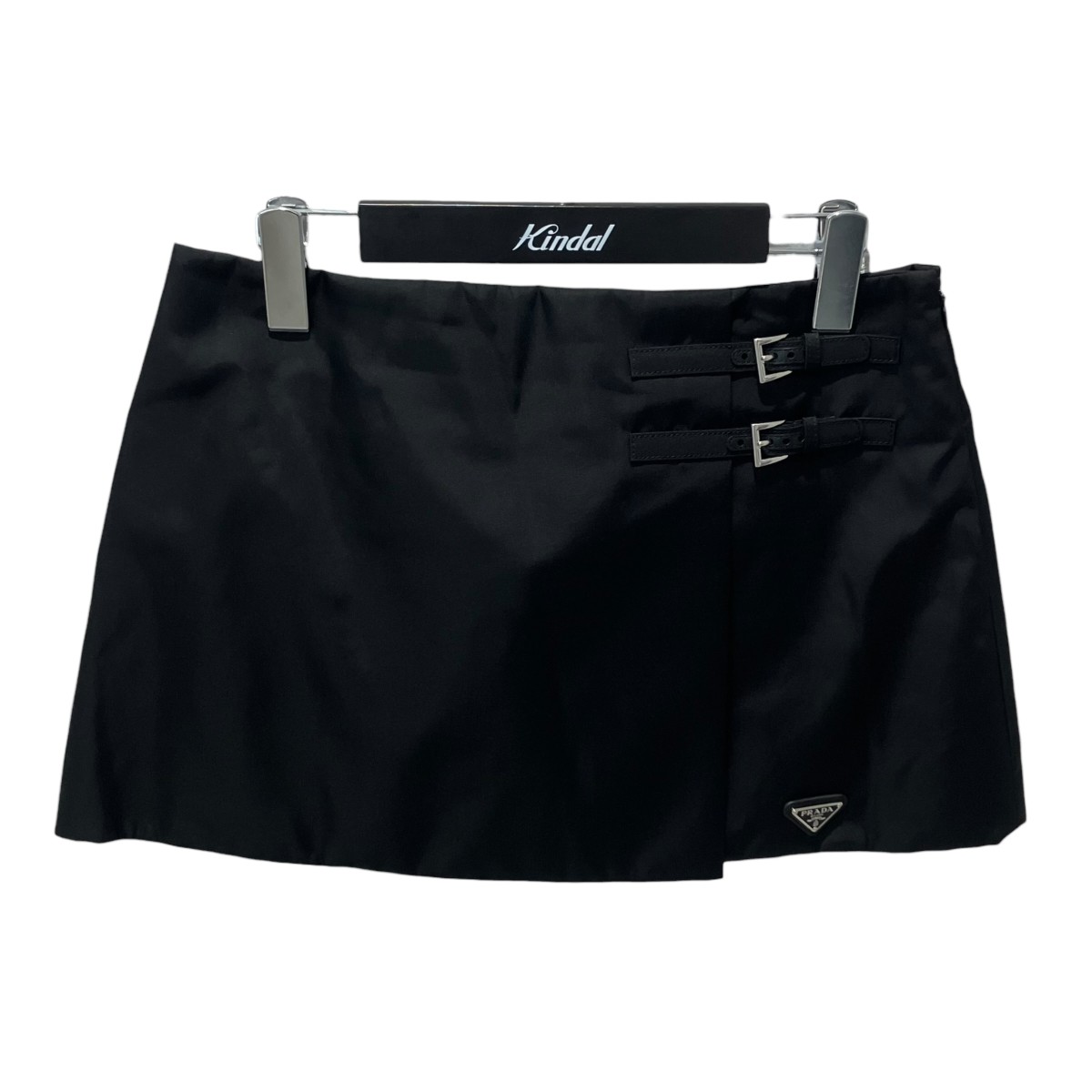 【中古】PRADA三角プレートリナイロンミニスカート 21H986 ブラック サイズ:40【価格見直し】|ブランド古着のカインドオル