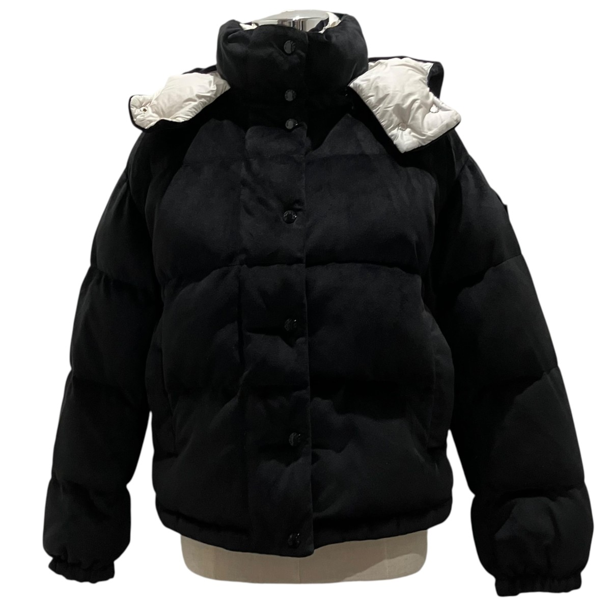 【中古】MONCLER 【DAOS】 落ち込む上衣 I20931A00064 黒いこと 大きさ：0 【220526】（モンク軌跡）