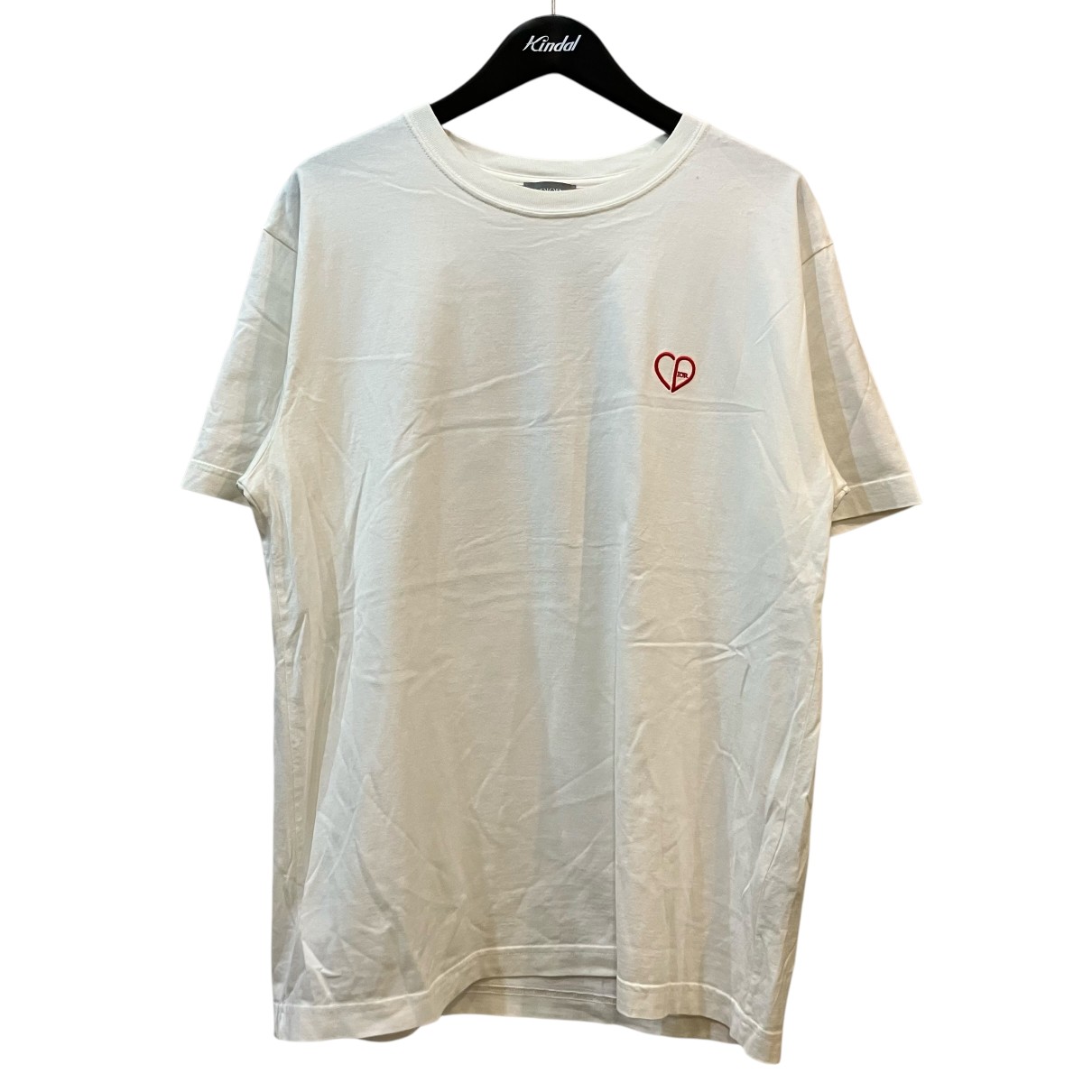 【中古】\u003cBR\u003eDIOR\u003cBR\u003e24SS 「CD Heart Tee」 ハート形刺しゅうプルオーバー 493J696E0677 白いこと 大きさ：M\u003cBR\u003e【必要経費思いかえす】