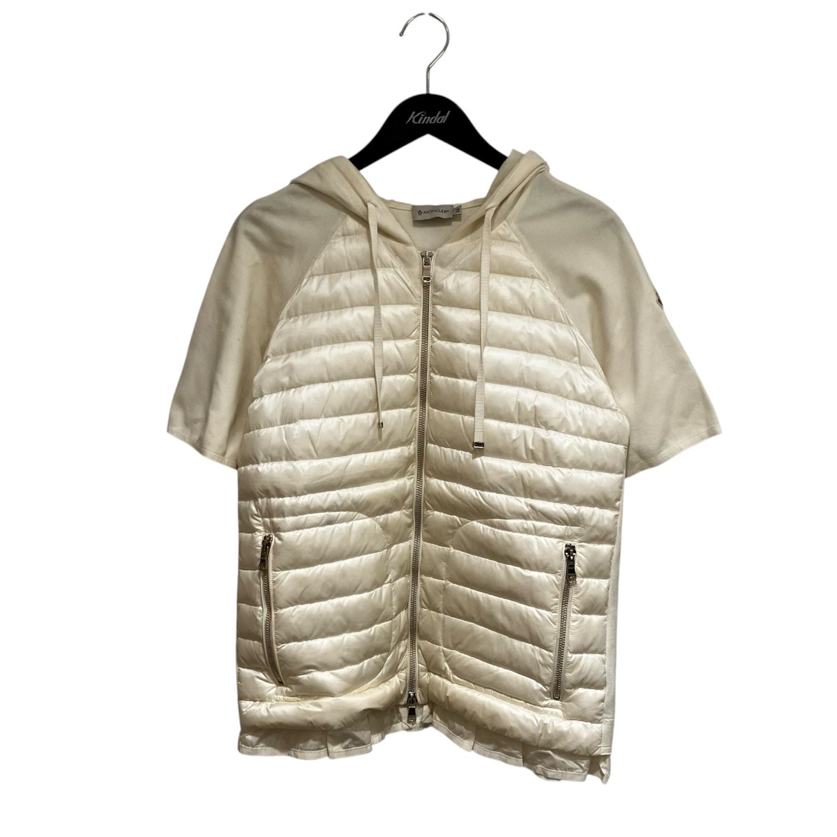 【中古】MONCLER MAGLIA CARDIGAN MANICA CORTA 半袖パーカー 151-093-84896-00 白いこと 大きさ：M 【010626】（モンク線路）