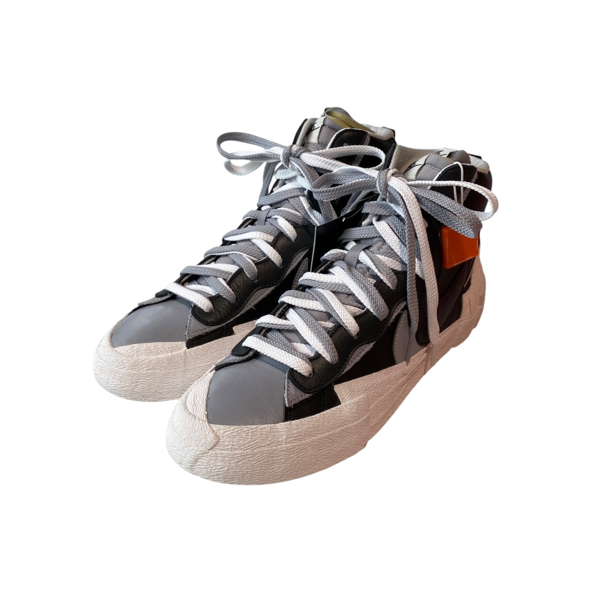 【中古】NIKE×sacai BLAZER MID BLACK／WOLF GREY／WHITE ハイカットスニーカー BV0072-002 白いこと 大きさ：27.5 【030626】（ナイキ×サカイ）