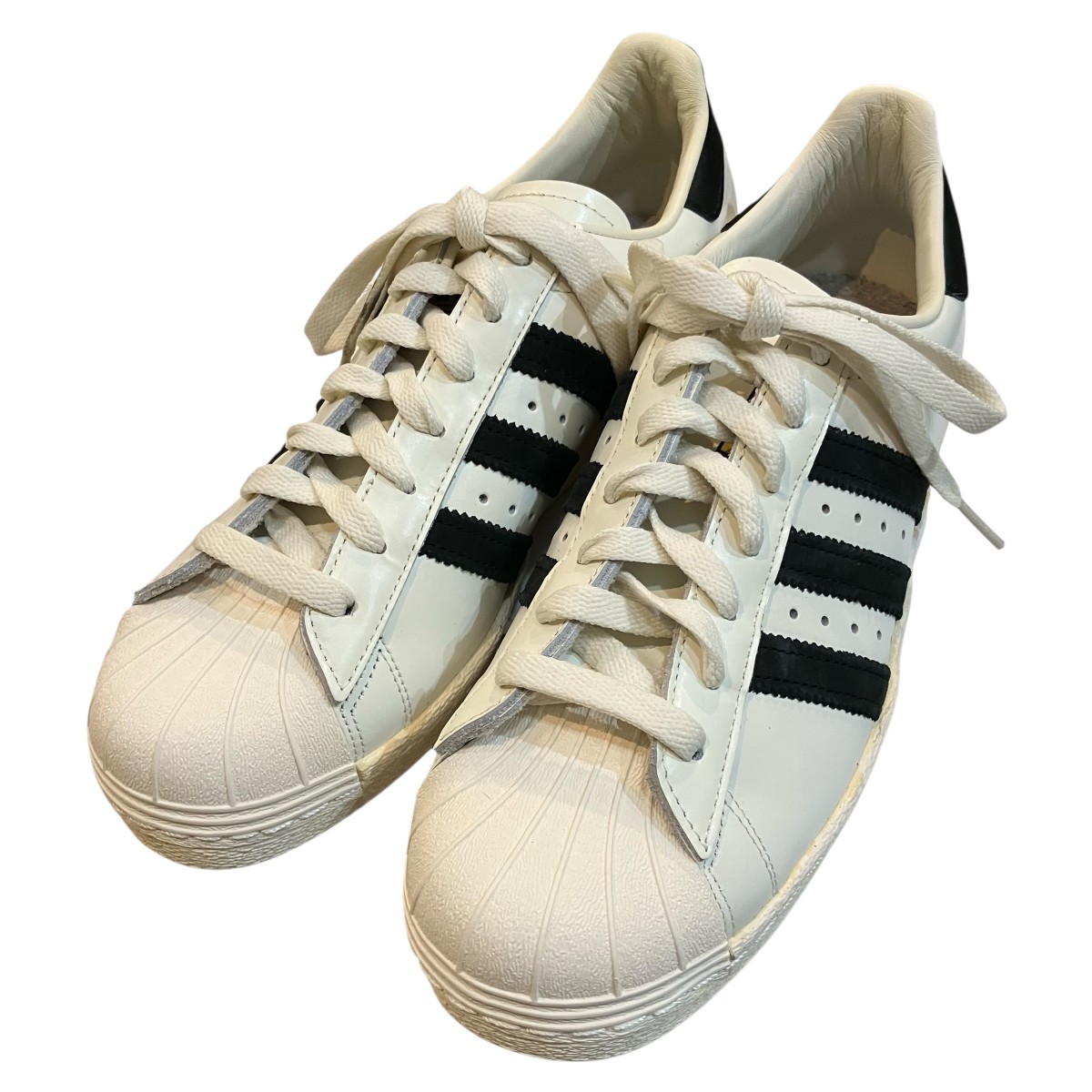 【中古】adidas 「SUPER STAR 80s VINTAGE DX」 ローカットスニーカー B25963 象牙色×黒いこと 大きさ：26コマーシャル 【040626】（アディダス）
