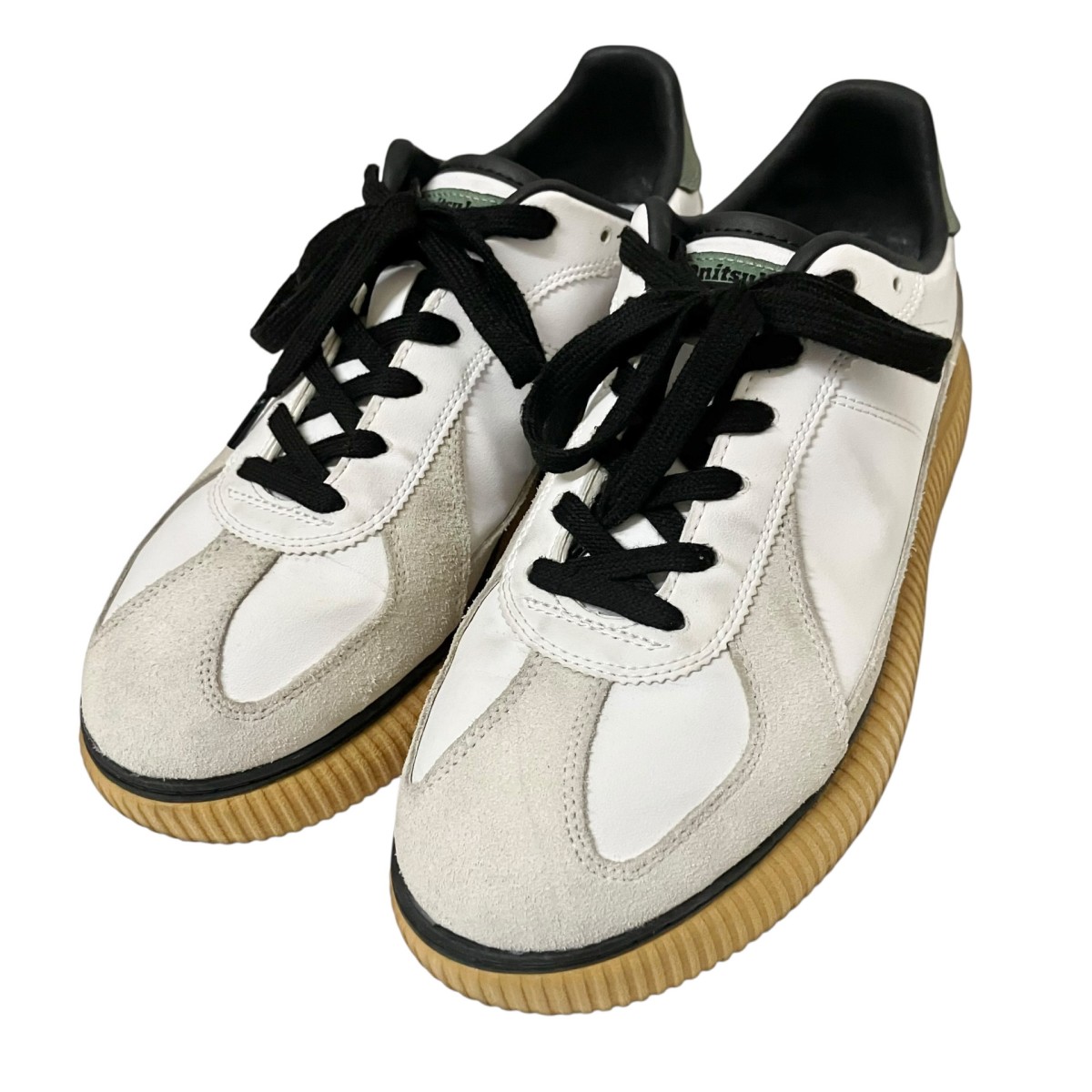 【中古】Onitsuka Tiger DELECITY ローカットスニーカー 1183B874 白いこと×薄墨色 大きさ：26.5珊 【040626】（オニツカタイガー）
