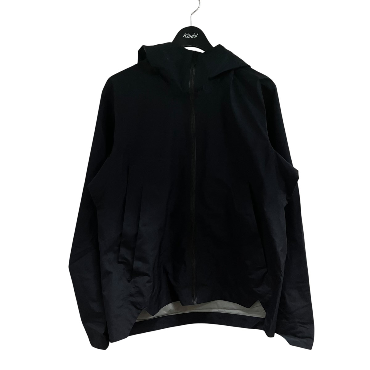 【中古】ARC’TERYX VEILANCE アリスナイロンジャケット 黒いこと 大きさ：M 【050626】（アークテリクスヴェイランス）