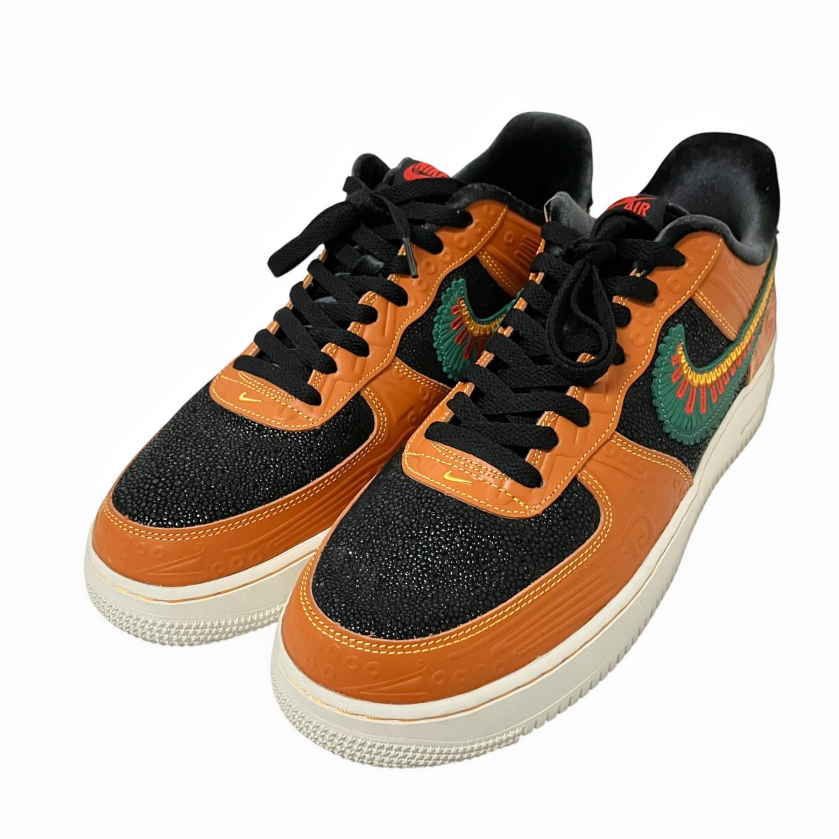 【中古】NIKE AIR FORCE 1 07 LX スニーカー DO2157 816 オレンジ色×黒いこと 大きさ：30珊 【070626】（ナイキ）