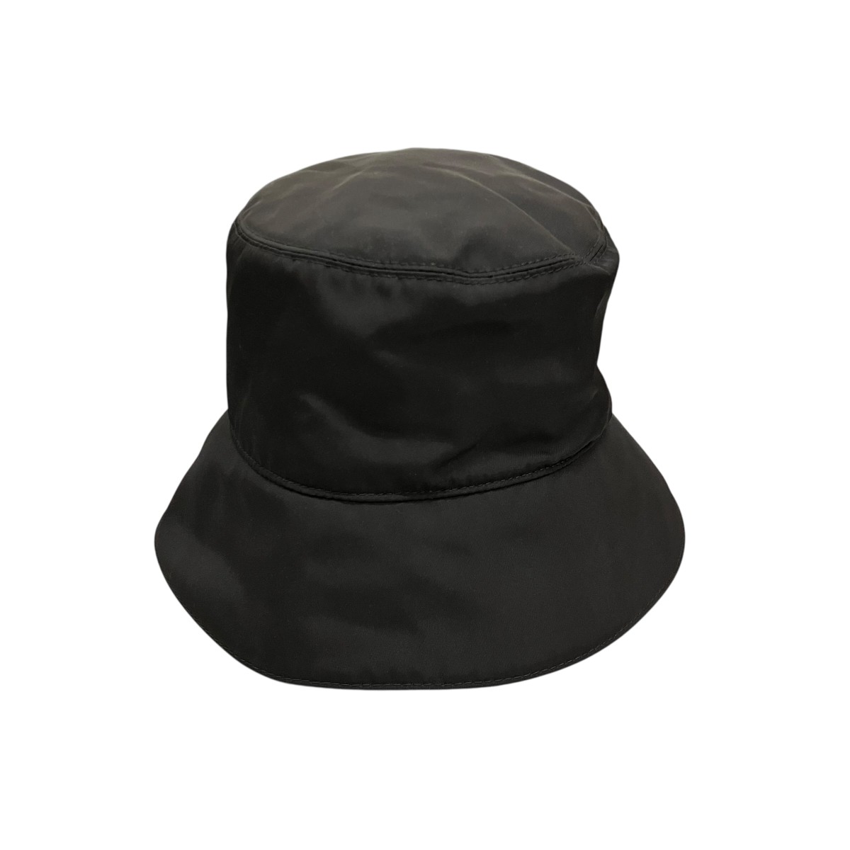 【中古】PRADA ナイロンかぶり笠 黒いこと 大きさ：M 【070626】（プラダ）