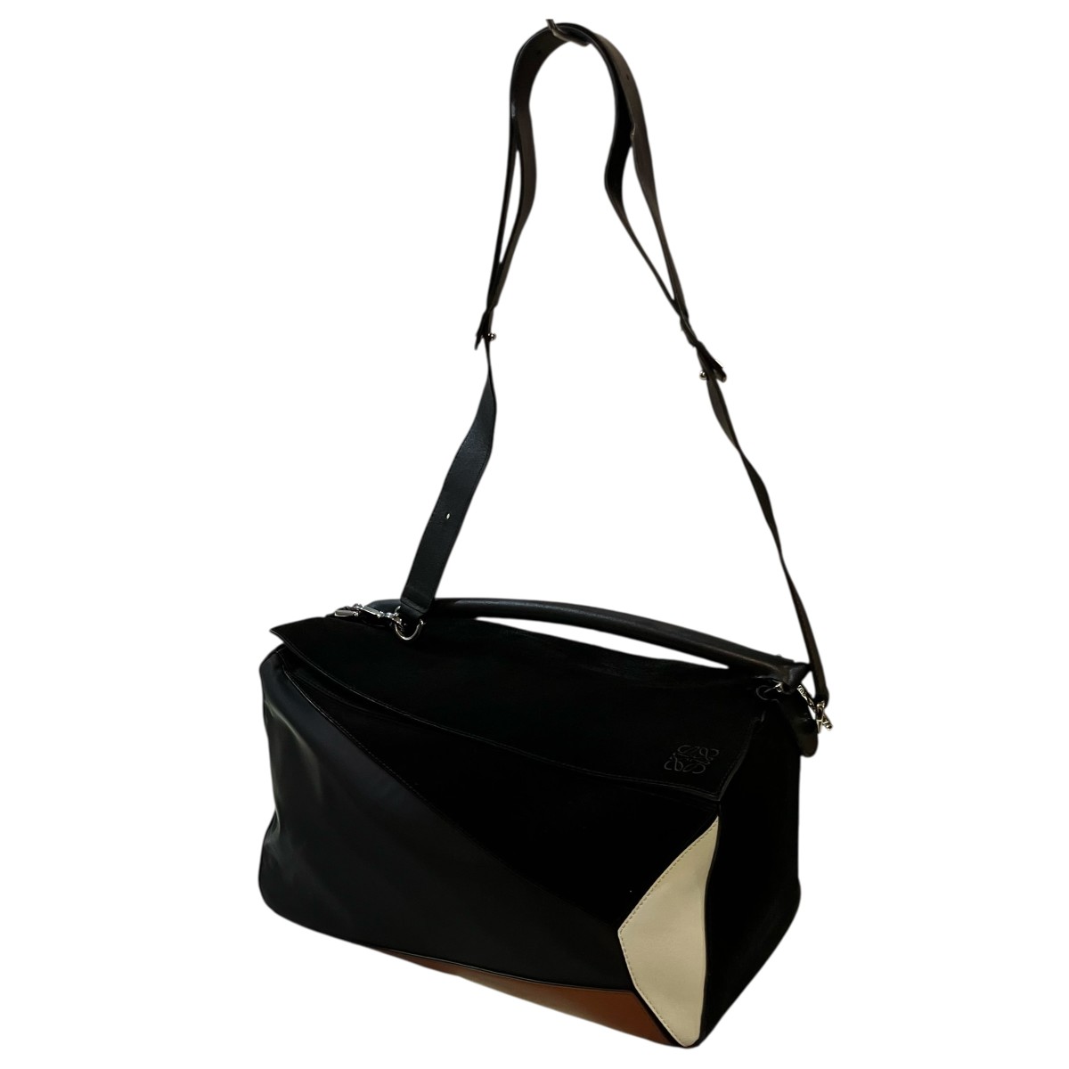 【中古】LOEWE 原料品うつり変わり謎あわせ御徒面子 黒いこと×白いこと 大きさ：- 【100626】（ロエベ）