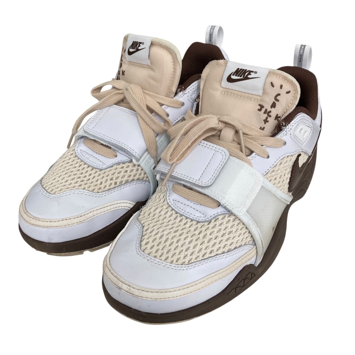 【中古】NIKE×TRAVIS SCOTT Zoom Field Jaxx White and Light Chocolate スニーカー HQ3073-100 白いこと×赤銅色 大きさ：28糎 【110626】（ナイキ×トラヴィス・スコット）