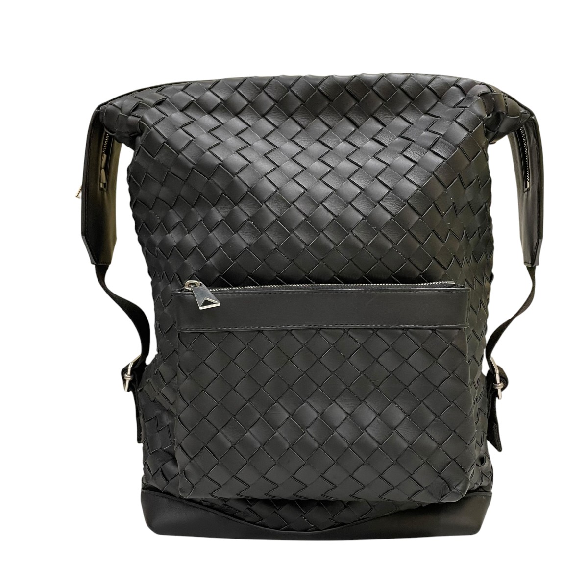 【中古】BOTTEGA VENETA イントレチャート 背嚢 黒いこと 【110626】（ボッテガヴェネタ）