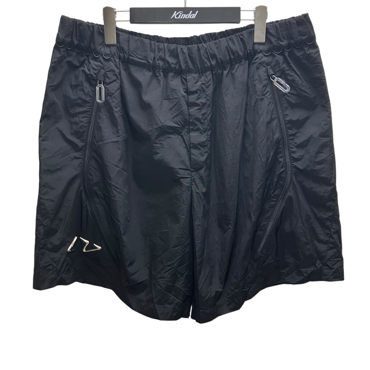 【中古】LOUIS VUITTON ナイロンパンツ ブラック サイズ:48 【150626】(ルイヴィトン)|ブランド古着のカインドオル