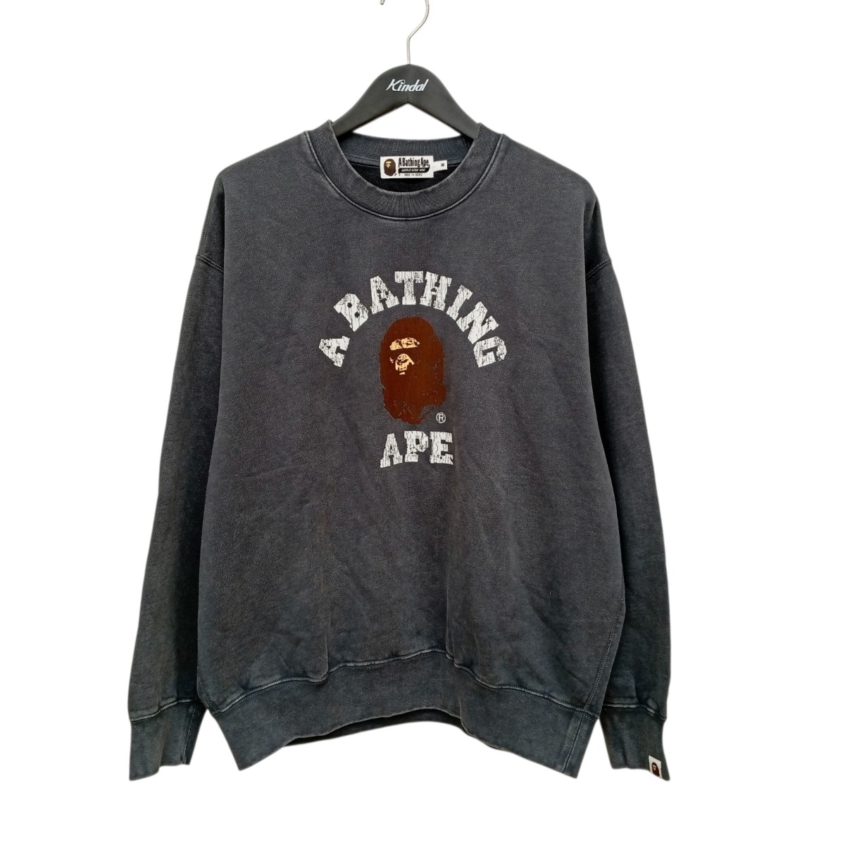 【中古】A BATHING APE　ダメージ加工 トレーナー 001SWL801308M グレー サイズ：M 【170626】（アベイシングエイプ）｜ブランド古着のカインドオル 14,322円