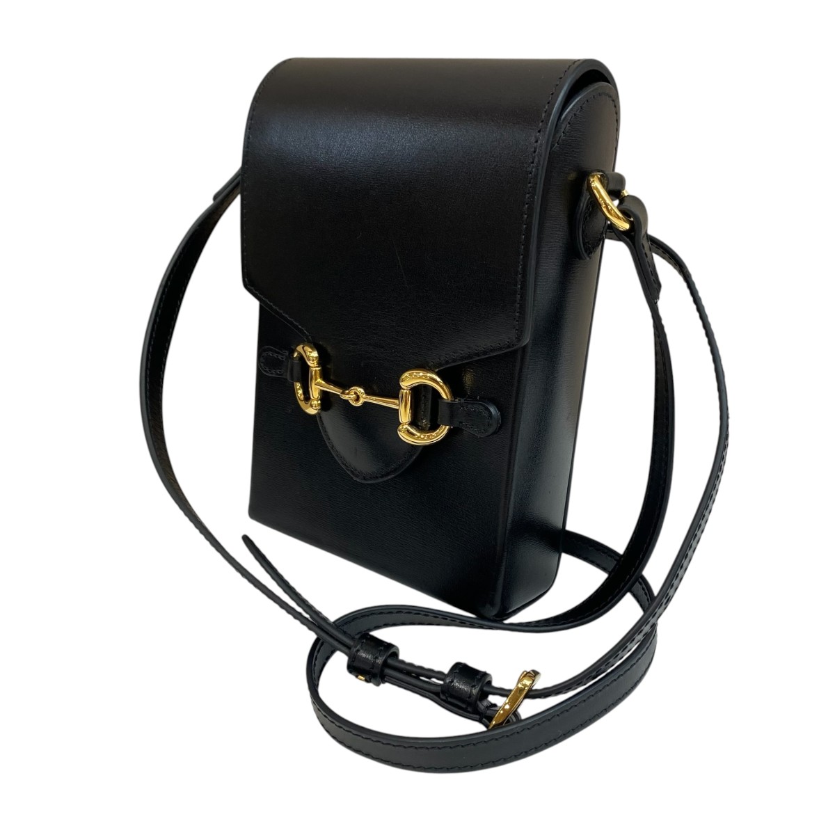 【中古】GUCCIホースビット ショルダーバッグ 625615 ブラック【価格見直し】｜ブランド古着のカインドオル 52,800円