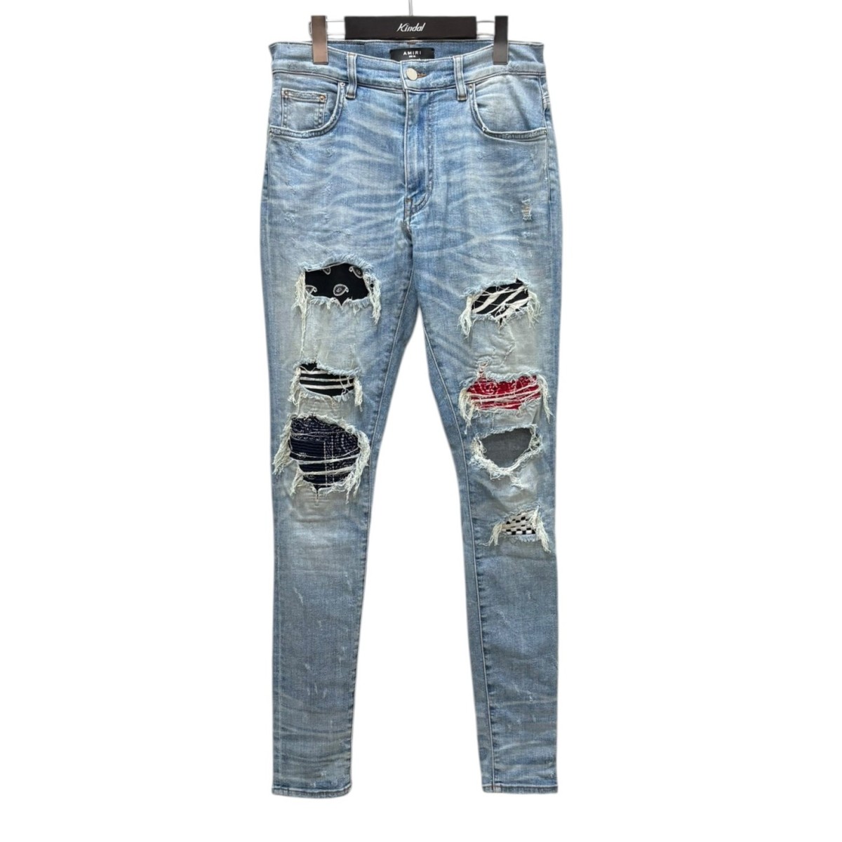 【中古】AMIRI バンダナパッチクラッシュデニム ブルー サイズ:30 【220626】(アミリ)|ブランド古着のカインドオル