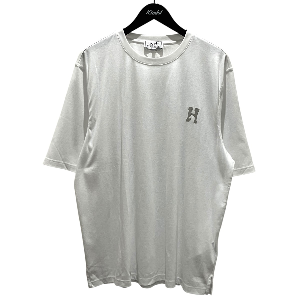 【中古】HERMES　【ミニレザーパッチ　アッシュヴァル】 パッチTシャツ ホワイト サイズ：XL 【300626】（エルメス）｜ブランド古着のカインドオル 53,196円