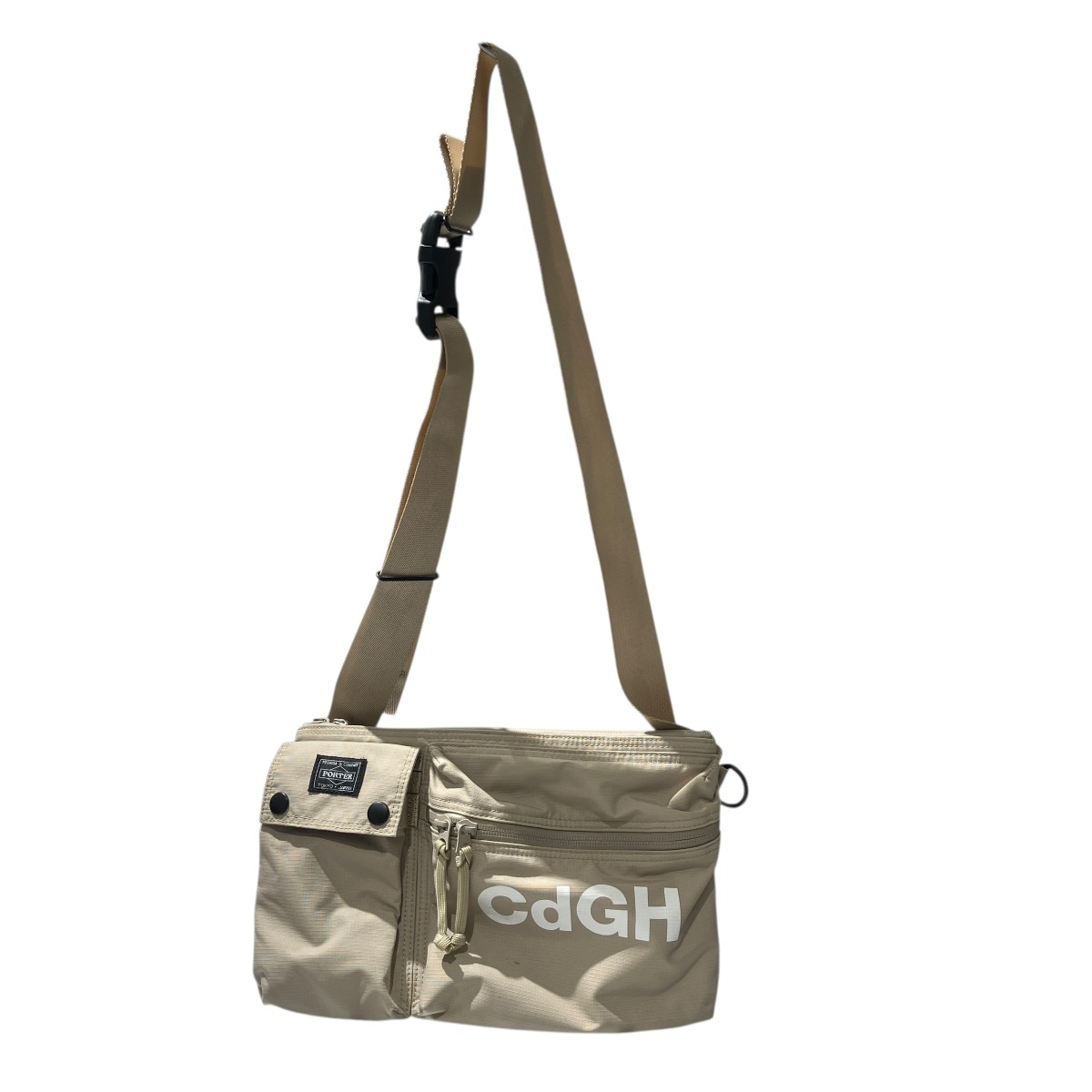 【中古】COMME des GARCONS HOMME&times;PORTER　ナイロンリップ三層 ショルダーバッグ HK-K201 ベージュ 【100726】（コムデギャルソンオム&times;ポーター）｜ブランド古着のカインドオル