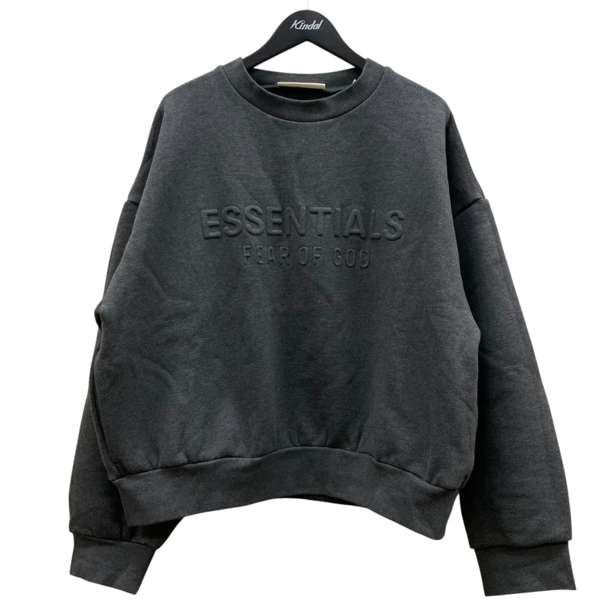 【中古】FOG ESSENTIALS　Embossed Classic Crewneck Sweatshirt エンボス クラシック クルーネック スウェットシャツ エンボス加工 オーバーサイズ スウェット トレーナー グレー サイズ：L 【180726】（エフオージーエッセンシャルズ）｜ブランド古着のカインドオル