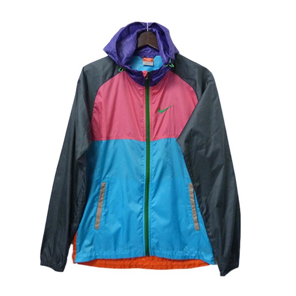 windbreaker nike xs