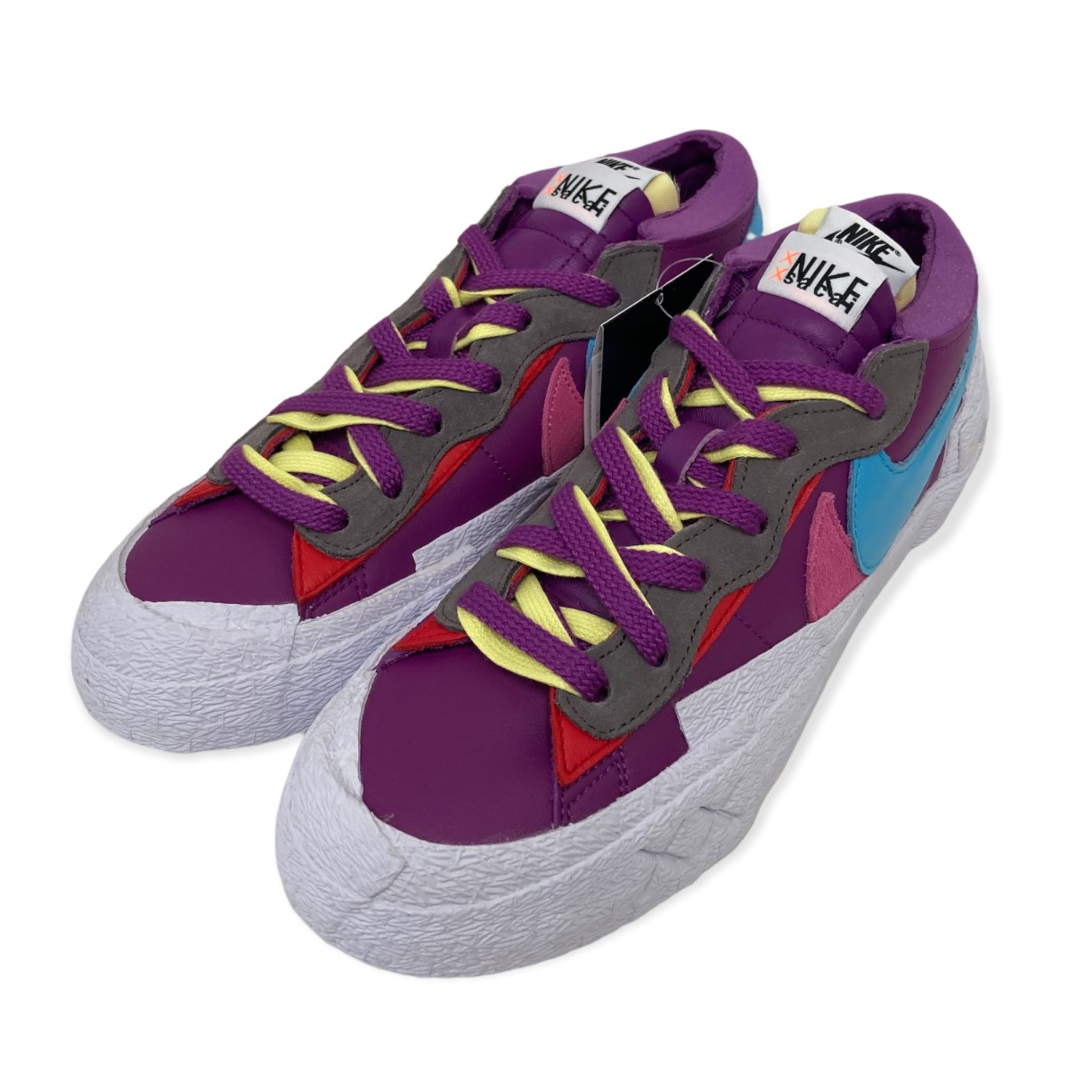 新発売の sacai×NIKE×KAWS Blazer Low Purple Dusk ブレザーローカット