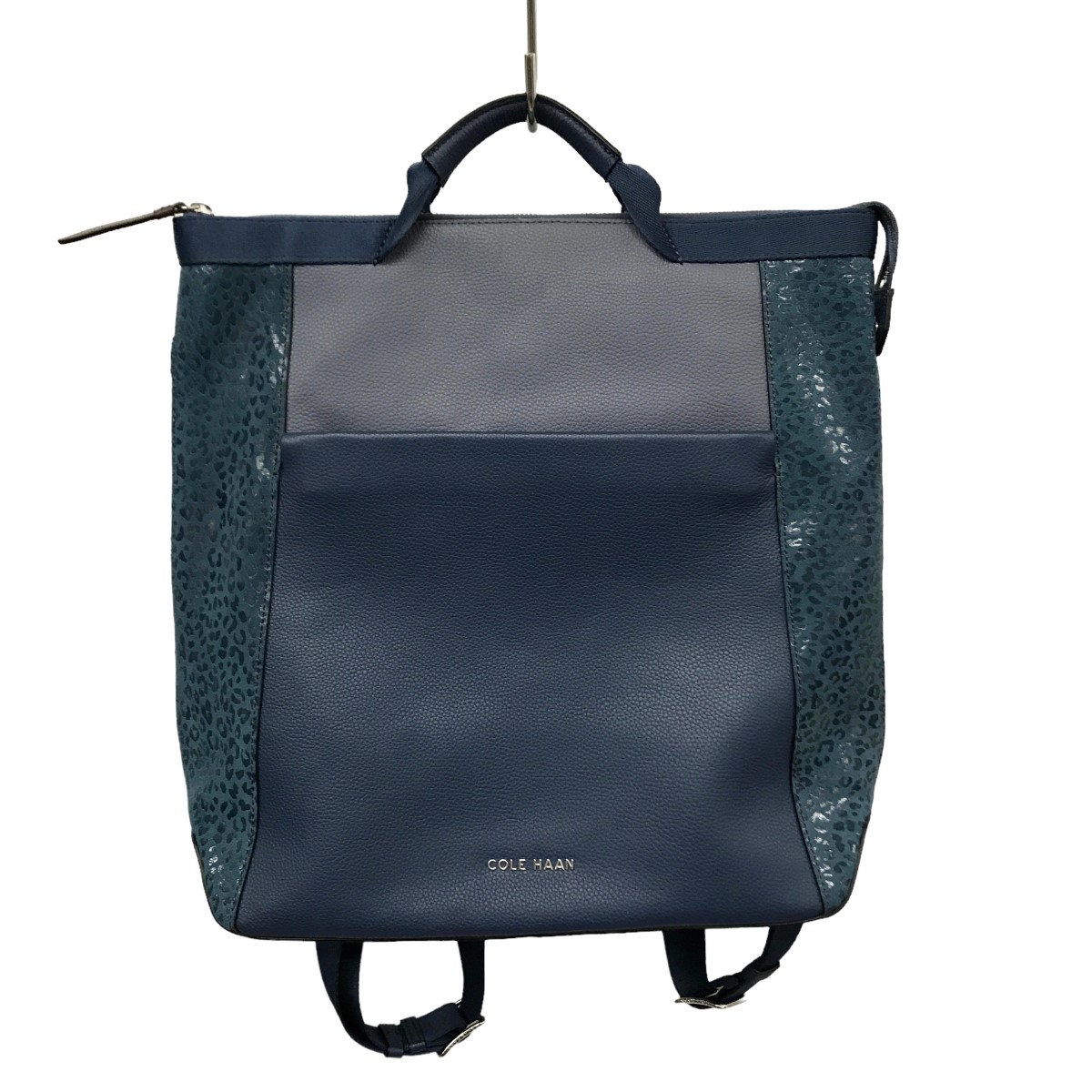 未使用　COLE HAAN ブラック　リュック　コールハーン　黒　コールハーン ナイロンフラップバックパック | COLE HAAN (Women)/コール
