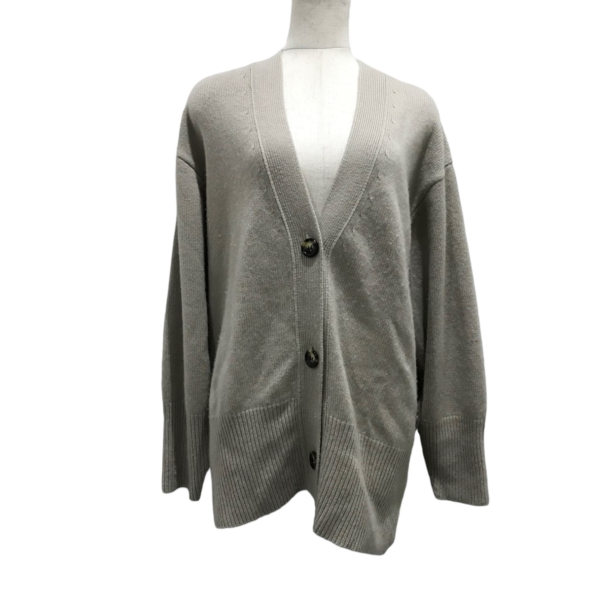 Plage プラージュ カーディガン チャコールグレー サイズ:FREE | 21秋冬 RIAM ウォッシャブル ウール カーディガン / ニット | Vネック 長袖 オーバーサイズ | トップス セーター 羽織り【レディース】【中古】【K4650】 楽天市場】RIAM PLAGE リアム プラージュ カーディガン ニット ウール